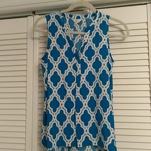 Ladies Crown and Ivy Small Petite Sleeveless Top